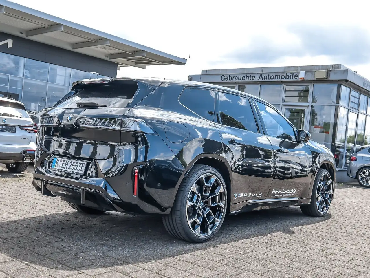 BMW iX3 50 2