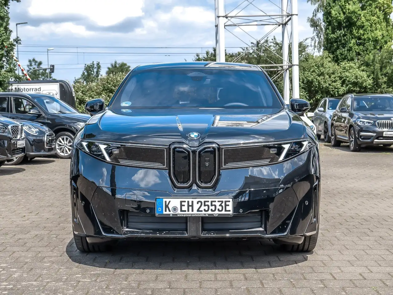 BMW iX3 50 8