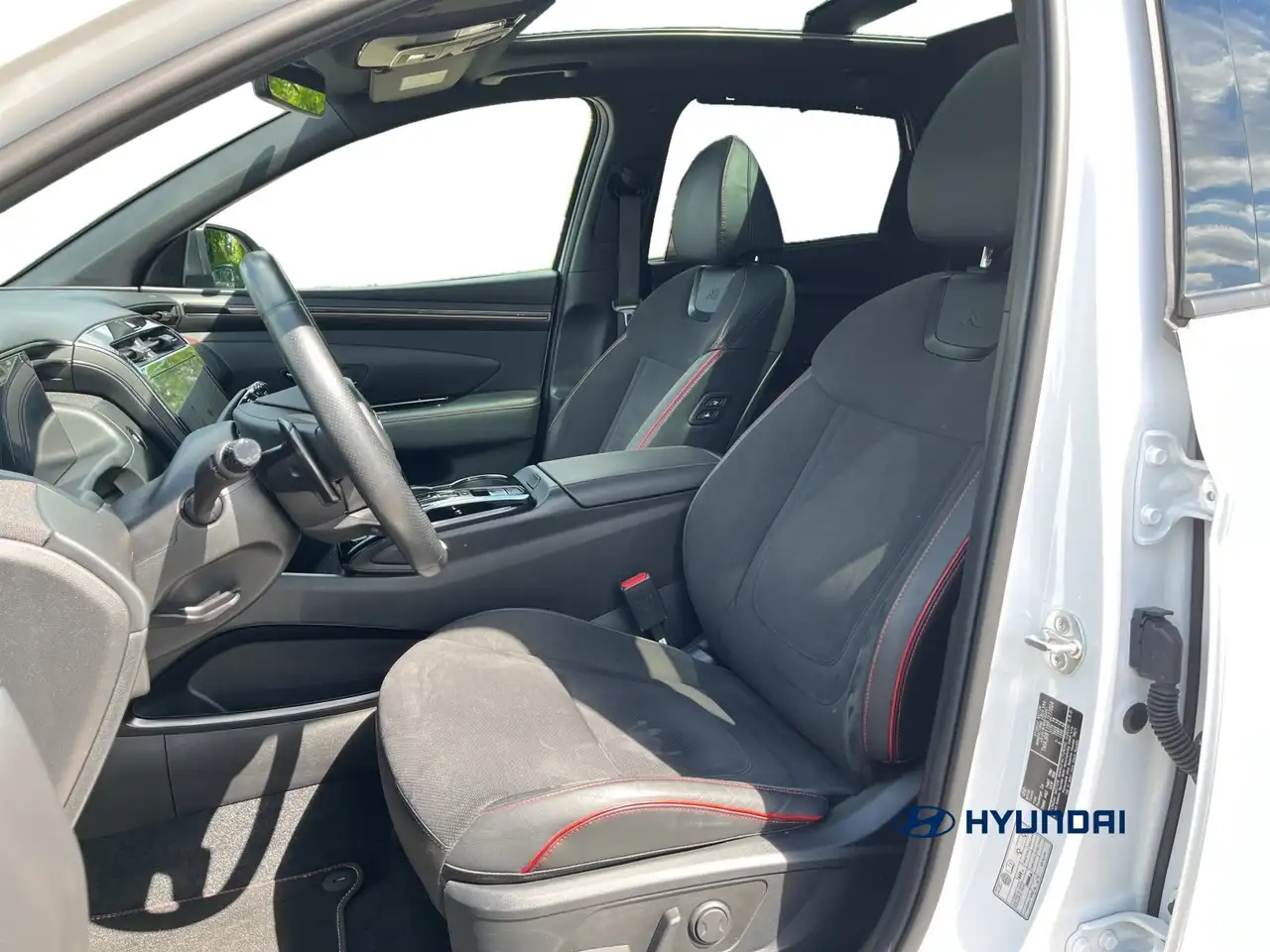 Hyundai TUCSON 10
