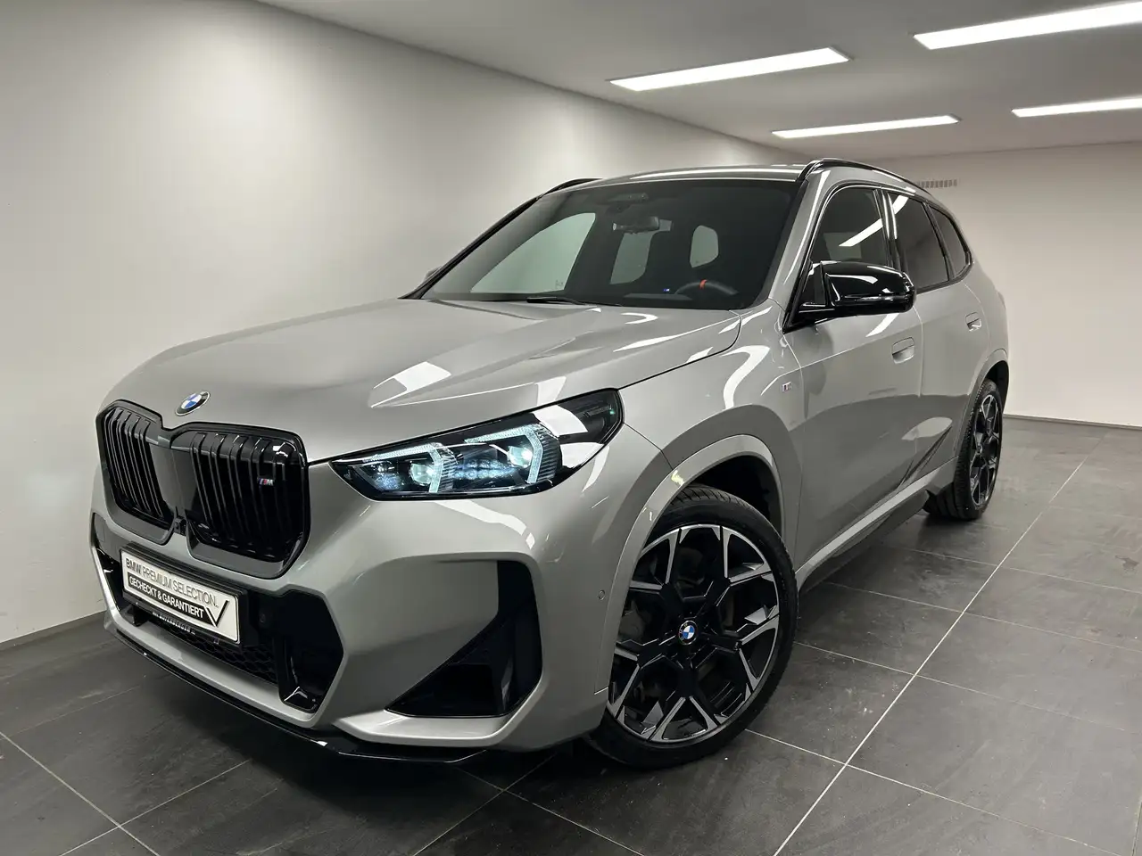 BMW X1 7