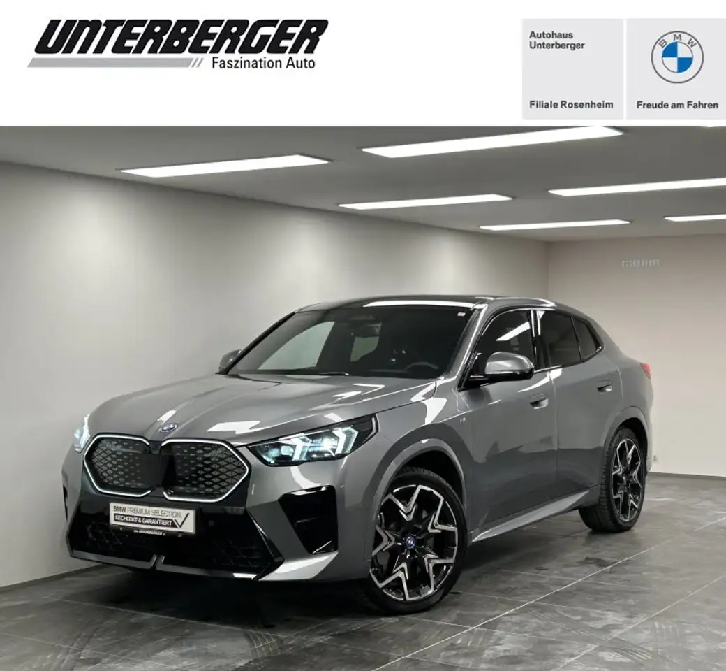 BMW iX2