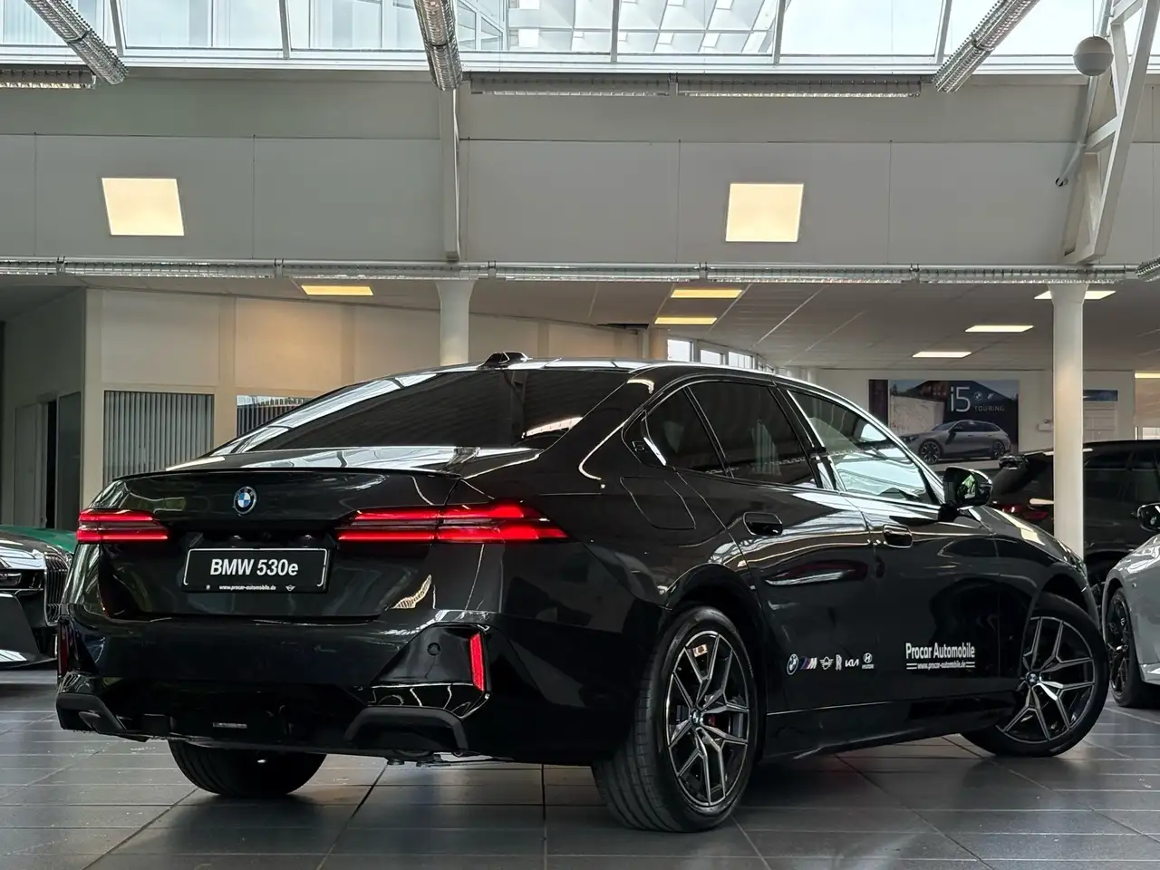 BMW 530 2