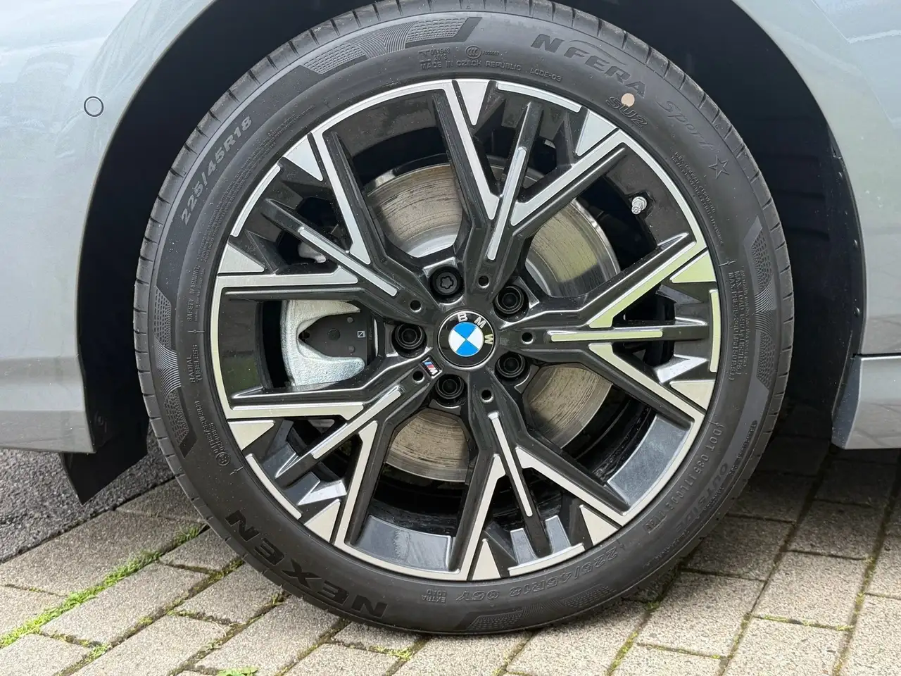 BMW 123 6