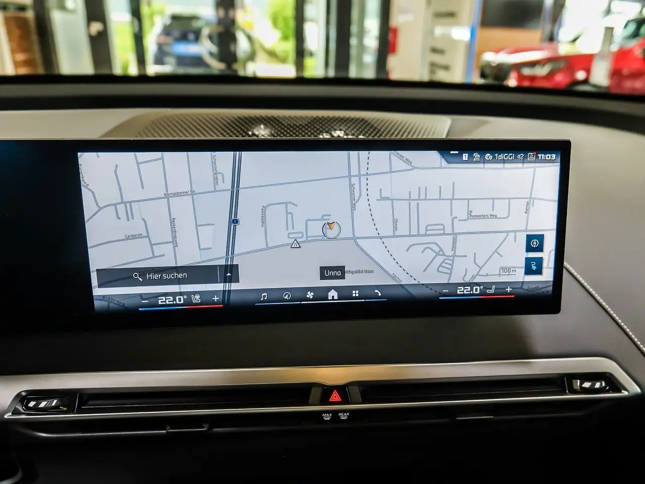 BMW iX 8