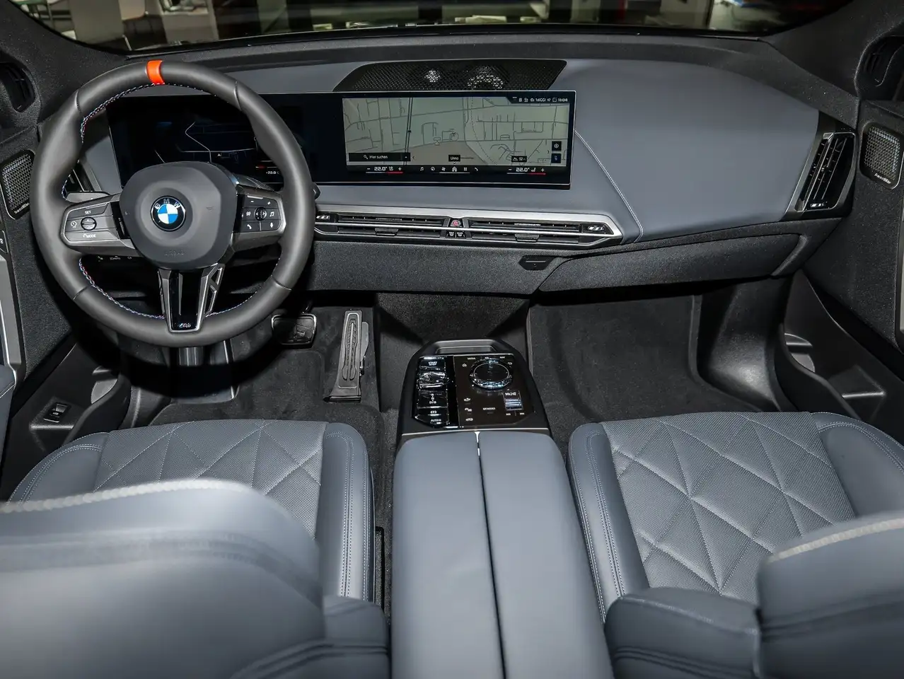 BMW iX 11