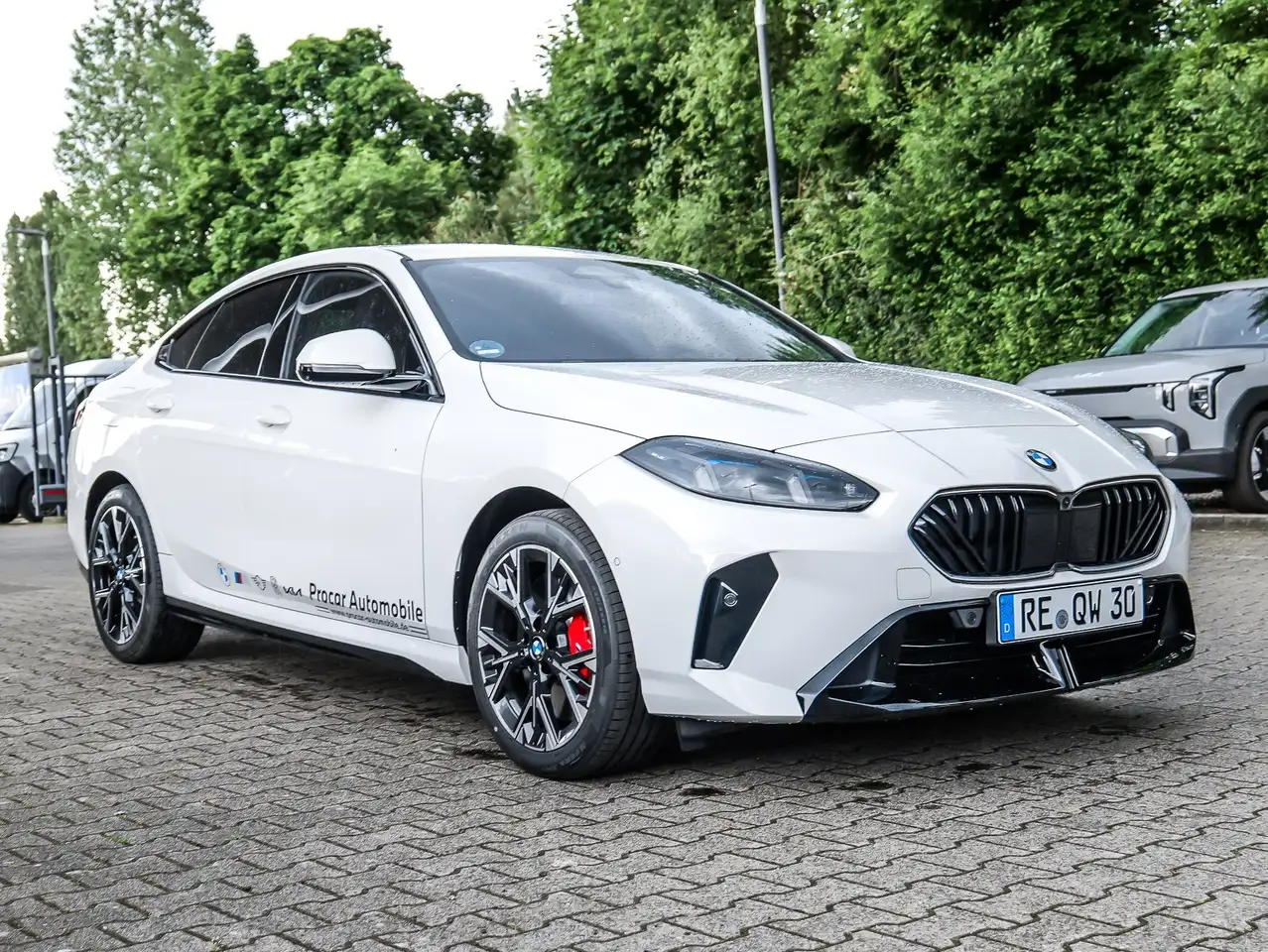 BMW 216 6