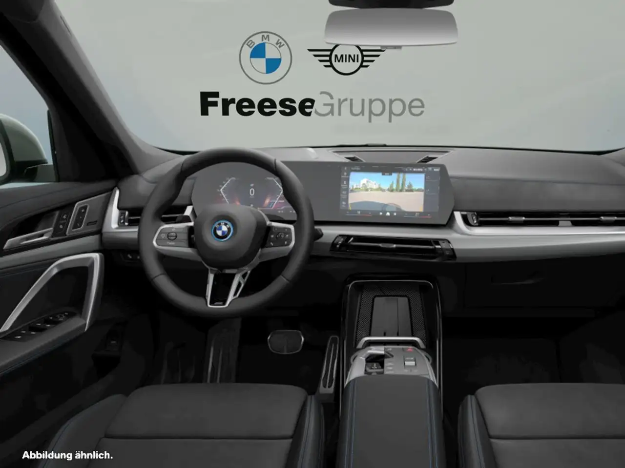 BMW iX1 4