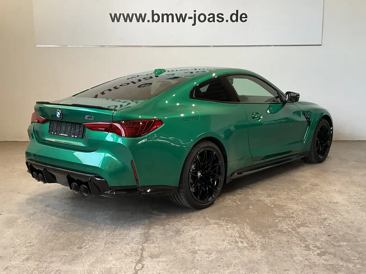 BMW M4 12