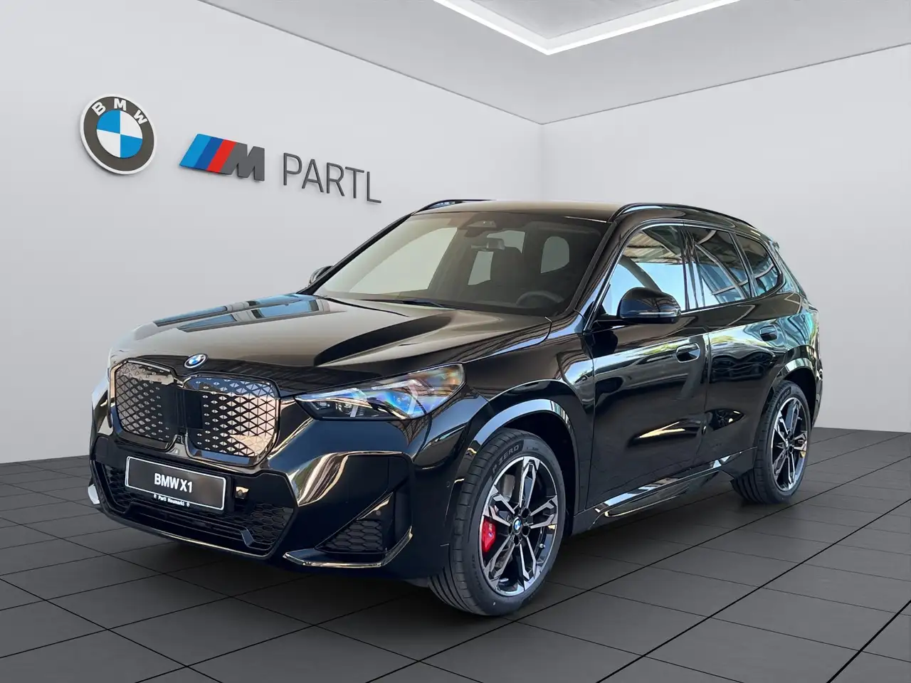 BMW iX1