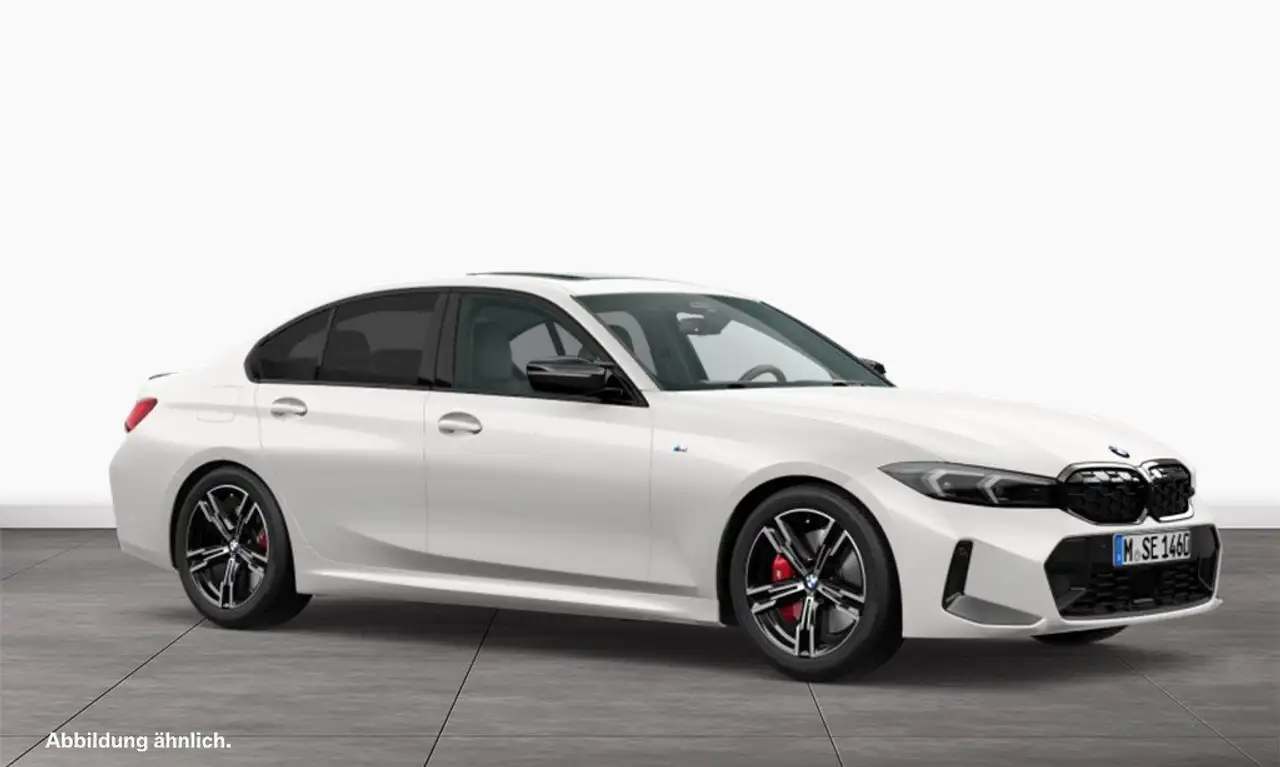 BMW 340 8