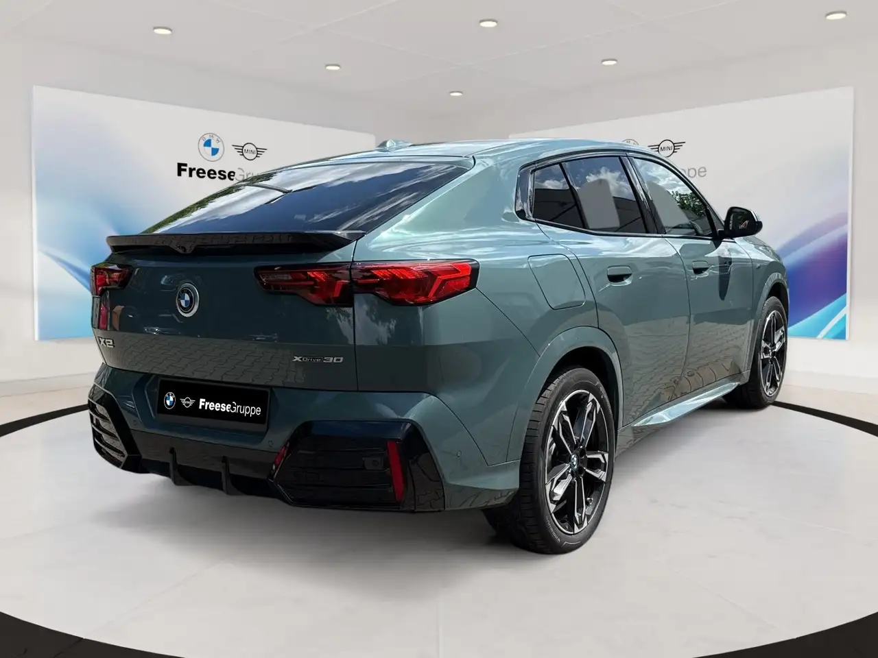 BMW iX2 6