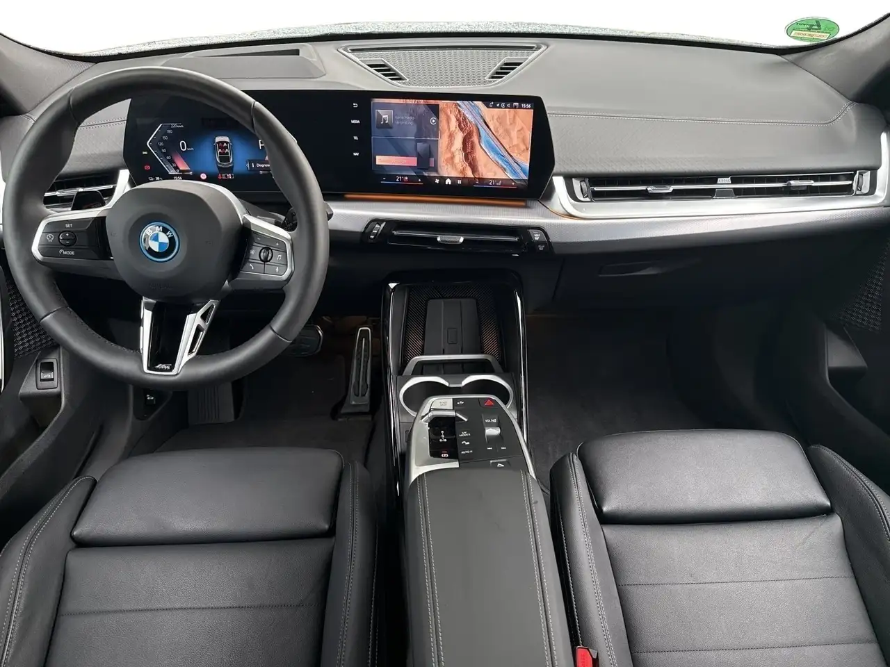 BMW iX2 11
