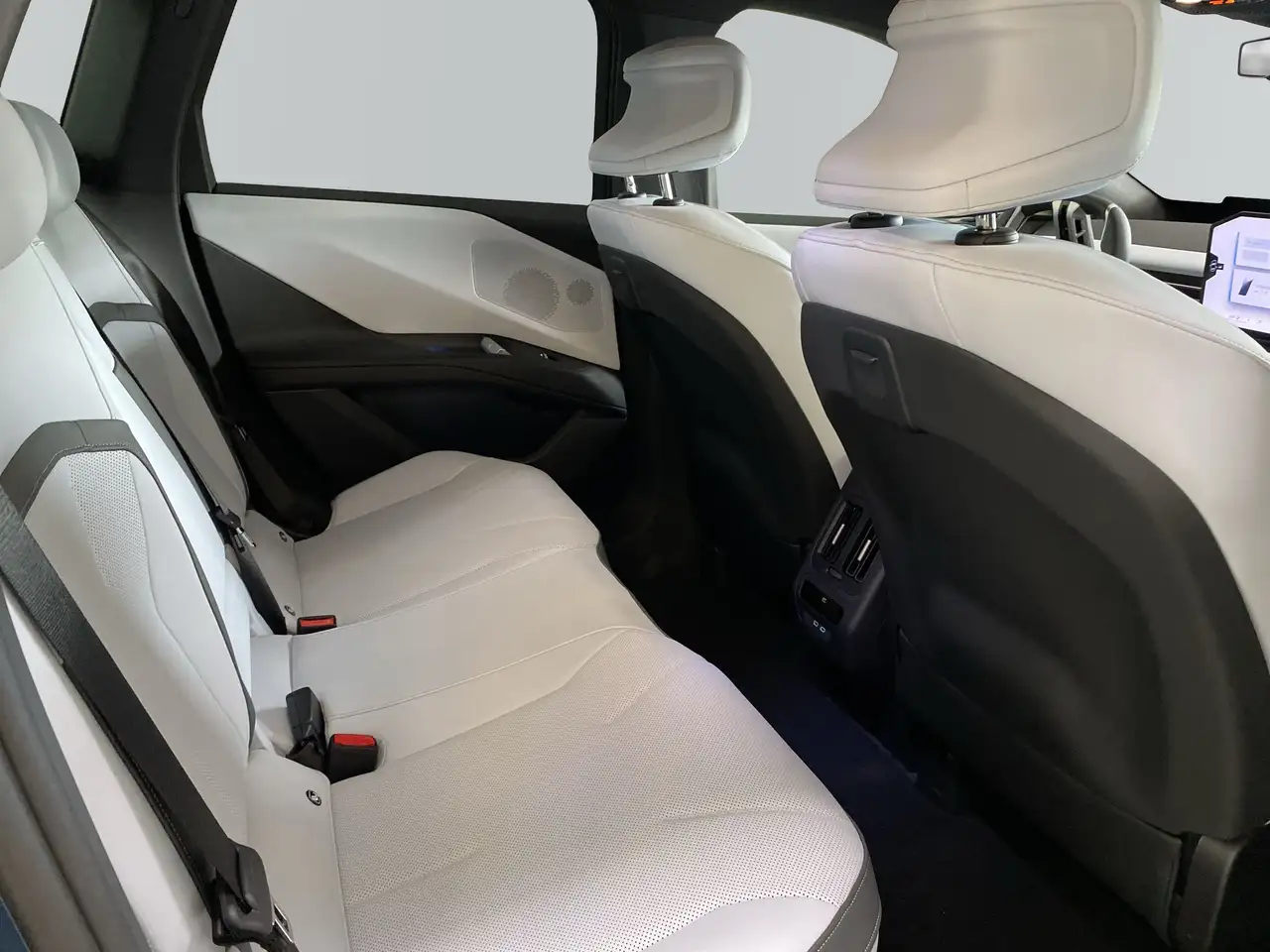 BMW iX3 50 10