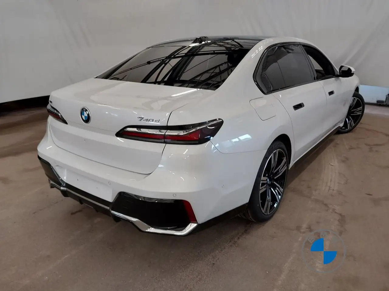 BMW 740 5