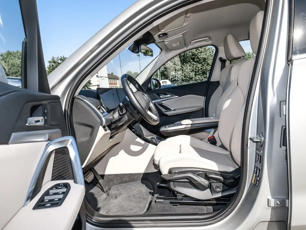 BMW iX1 5
