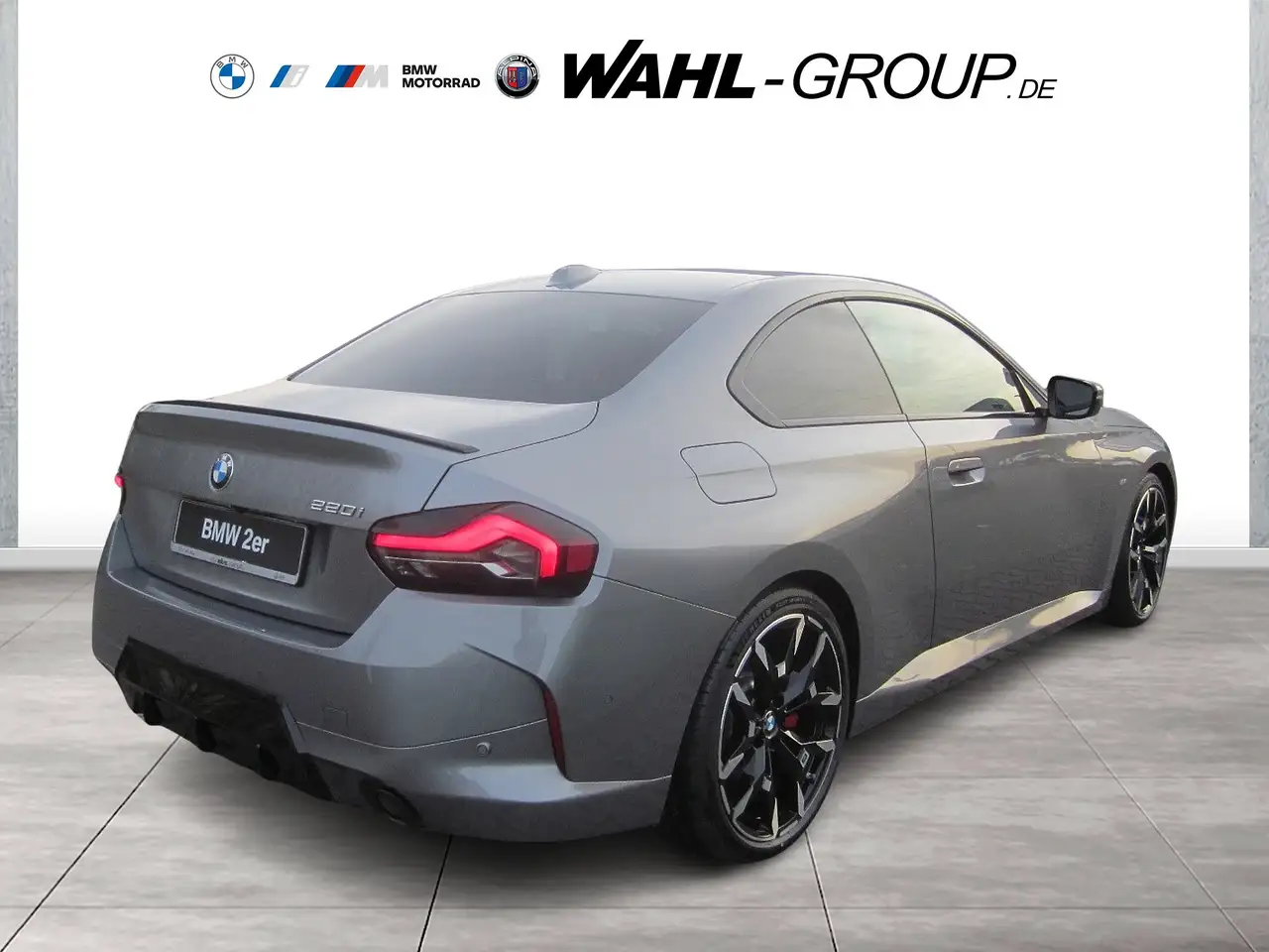 BMW 220 i 5