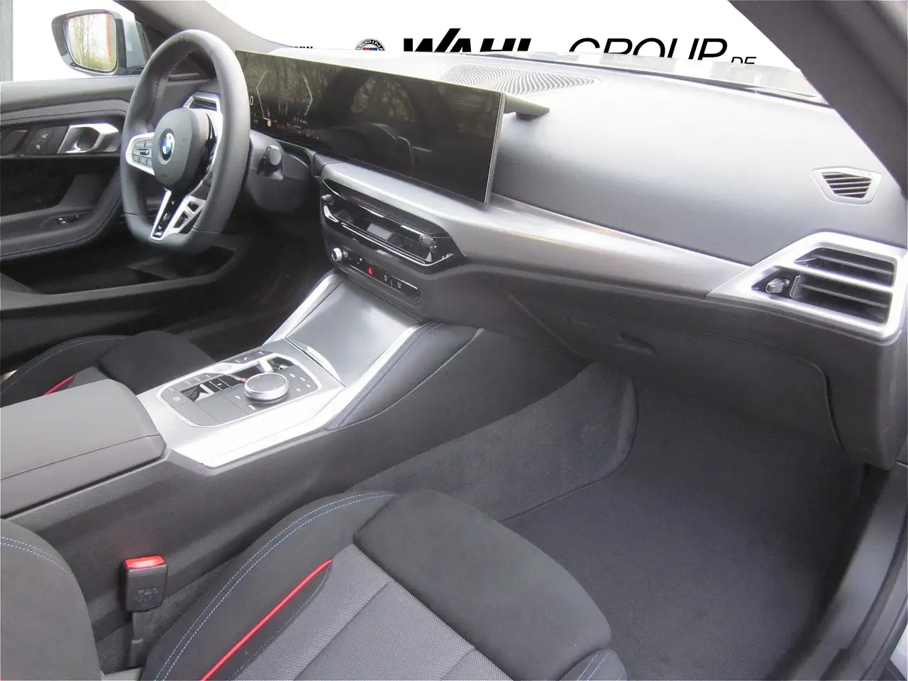 BMW 220 i 11