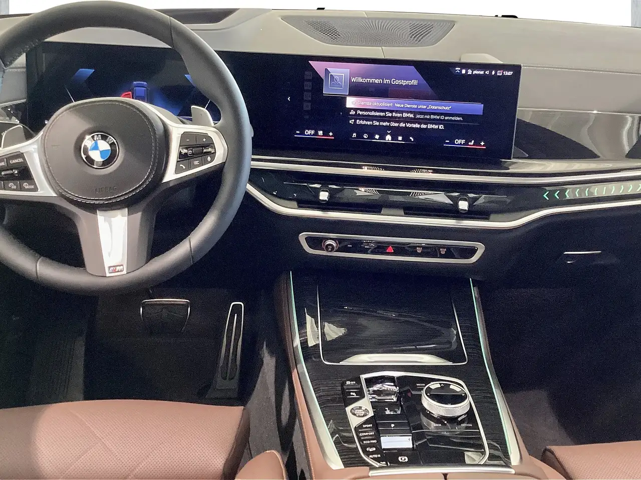 BMW X5 8