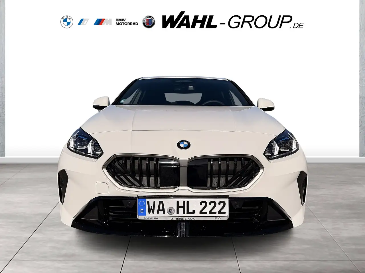 BMW 220 8