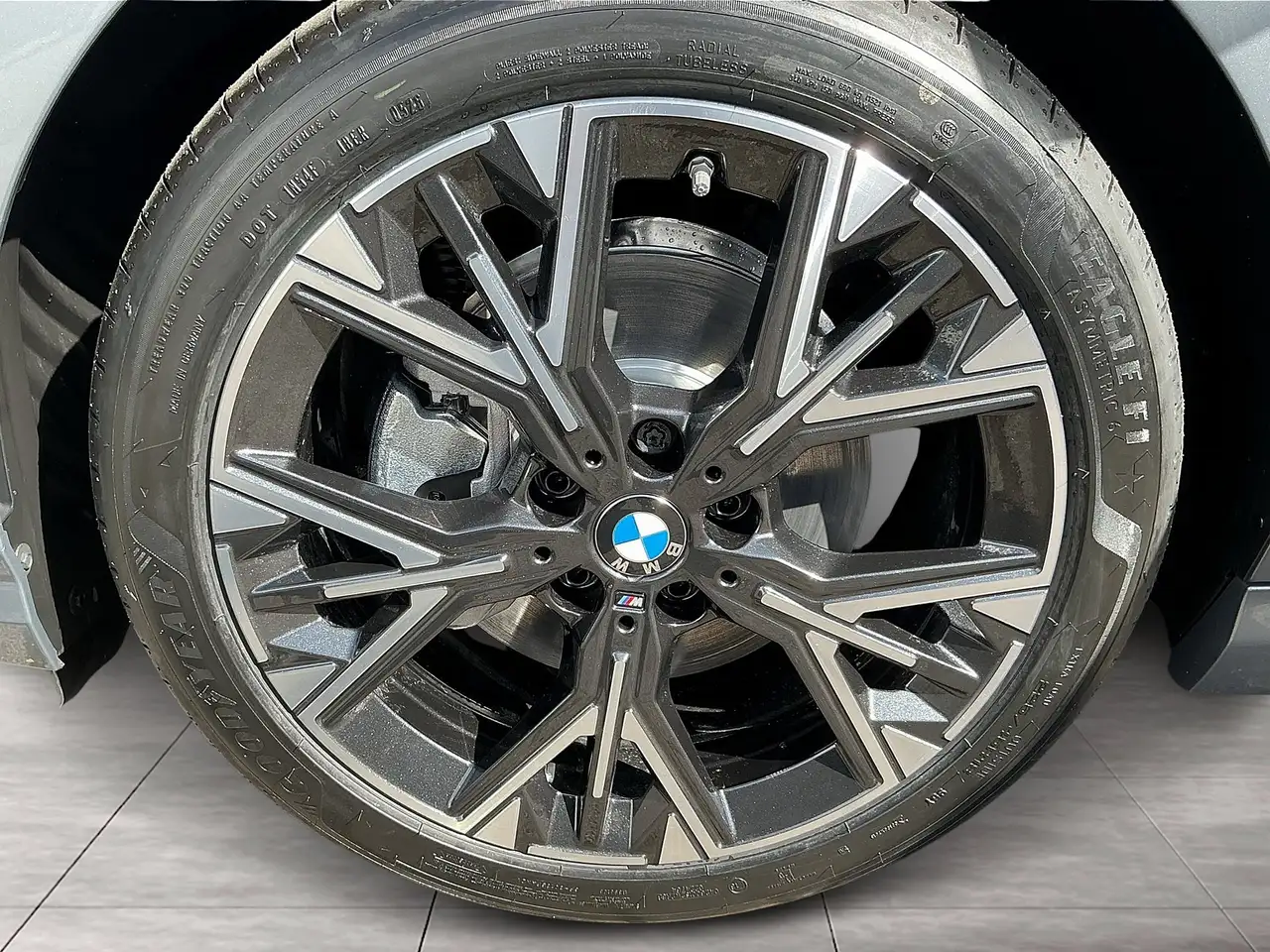 BMW 220 15
