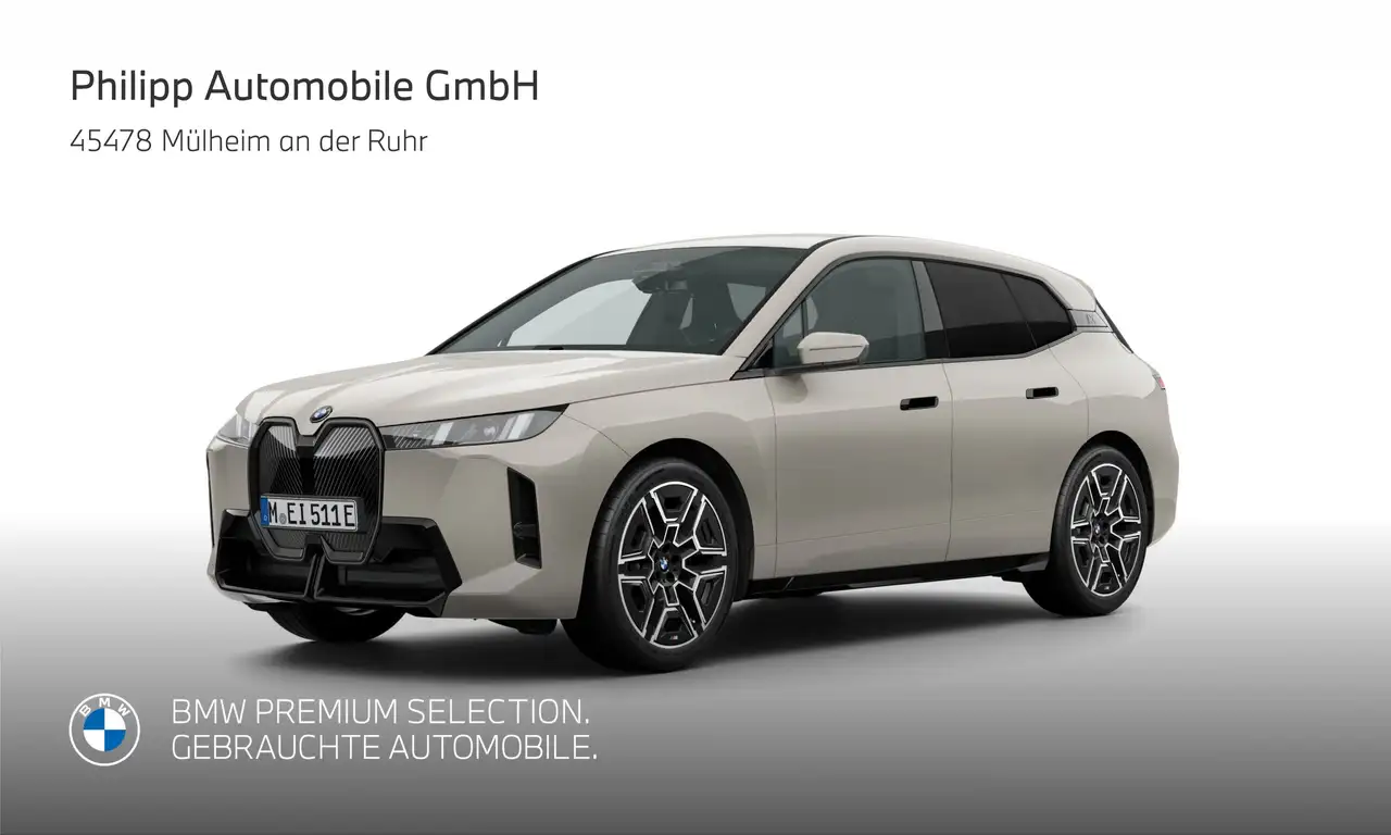 BMW iX