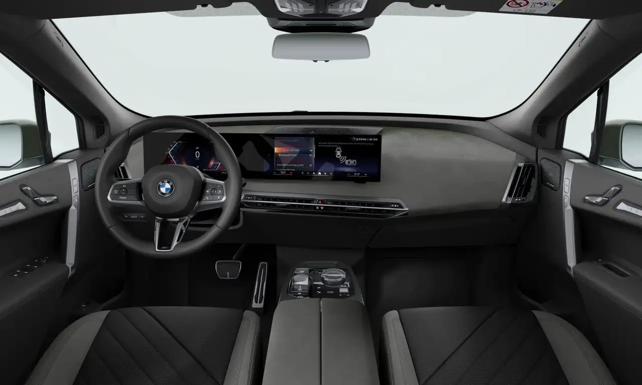 BMW iX 2