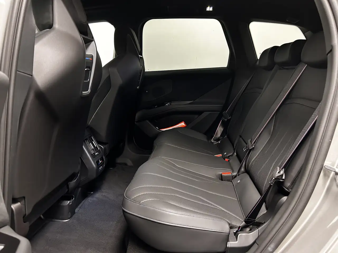BMW iX3 50 15