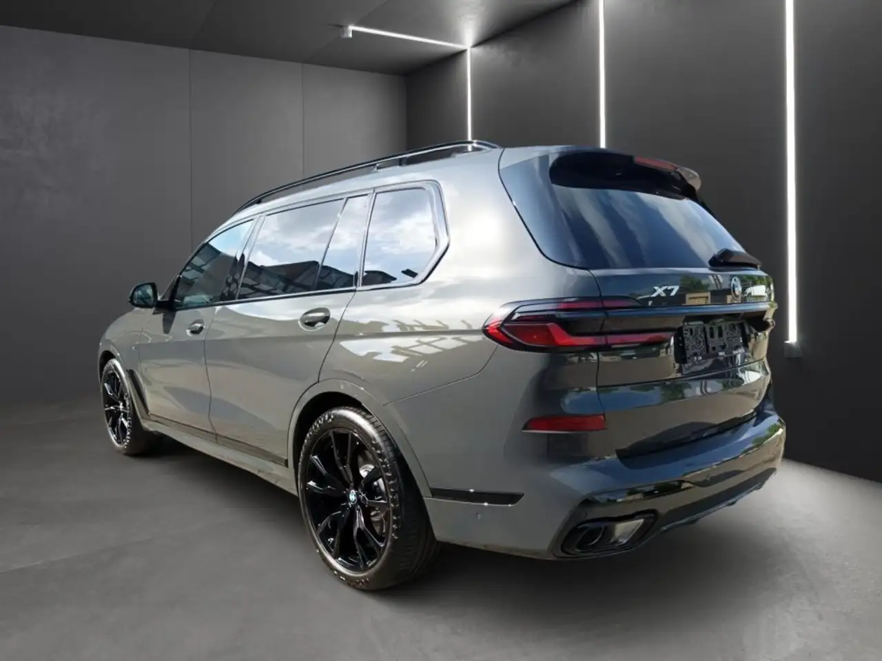 BMW X7 5