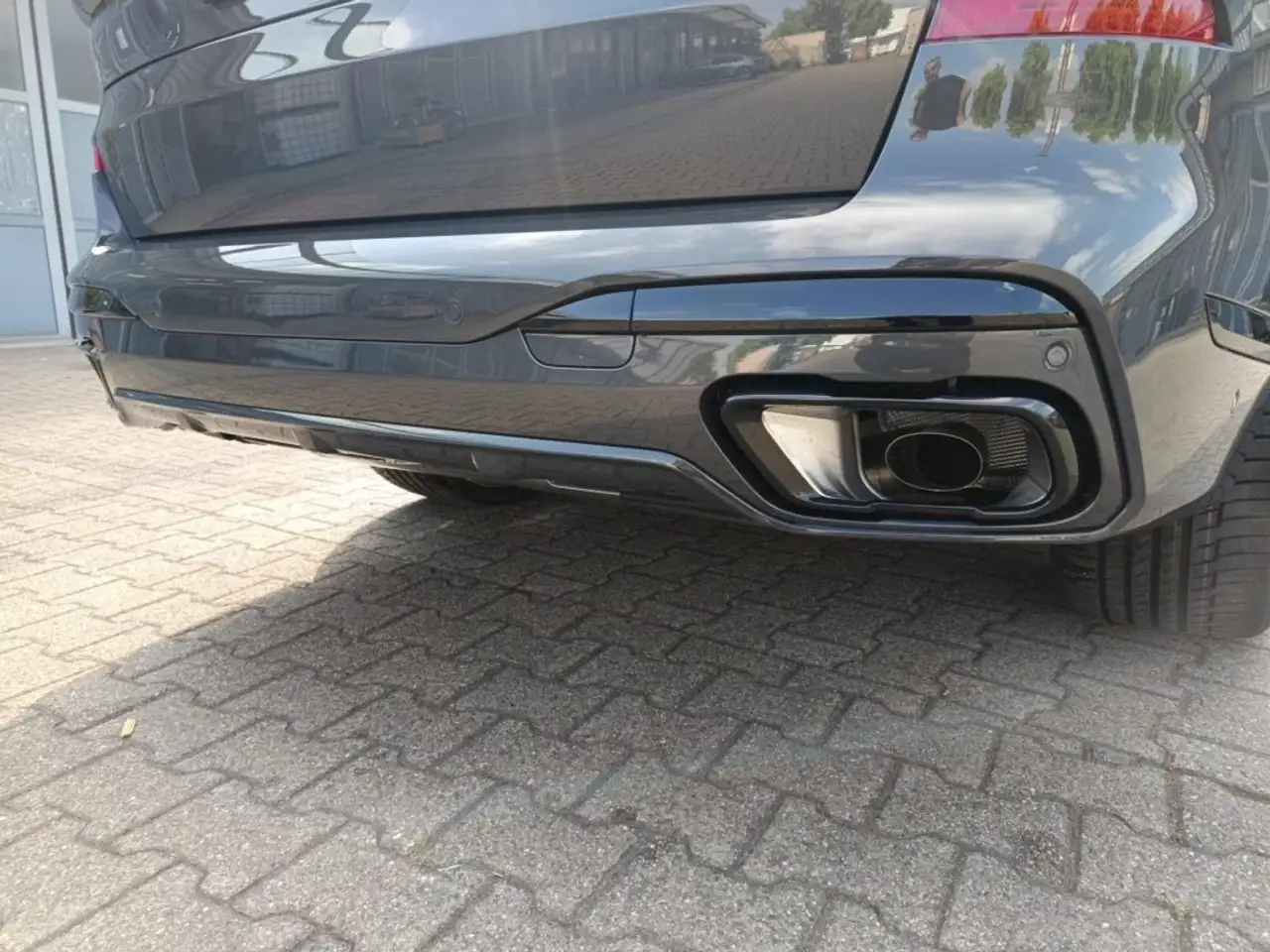 BMW X7 13