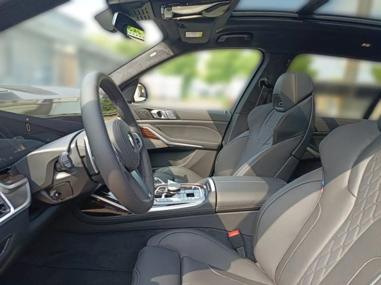 BMW X7 14