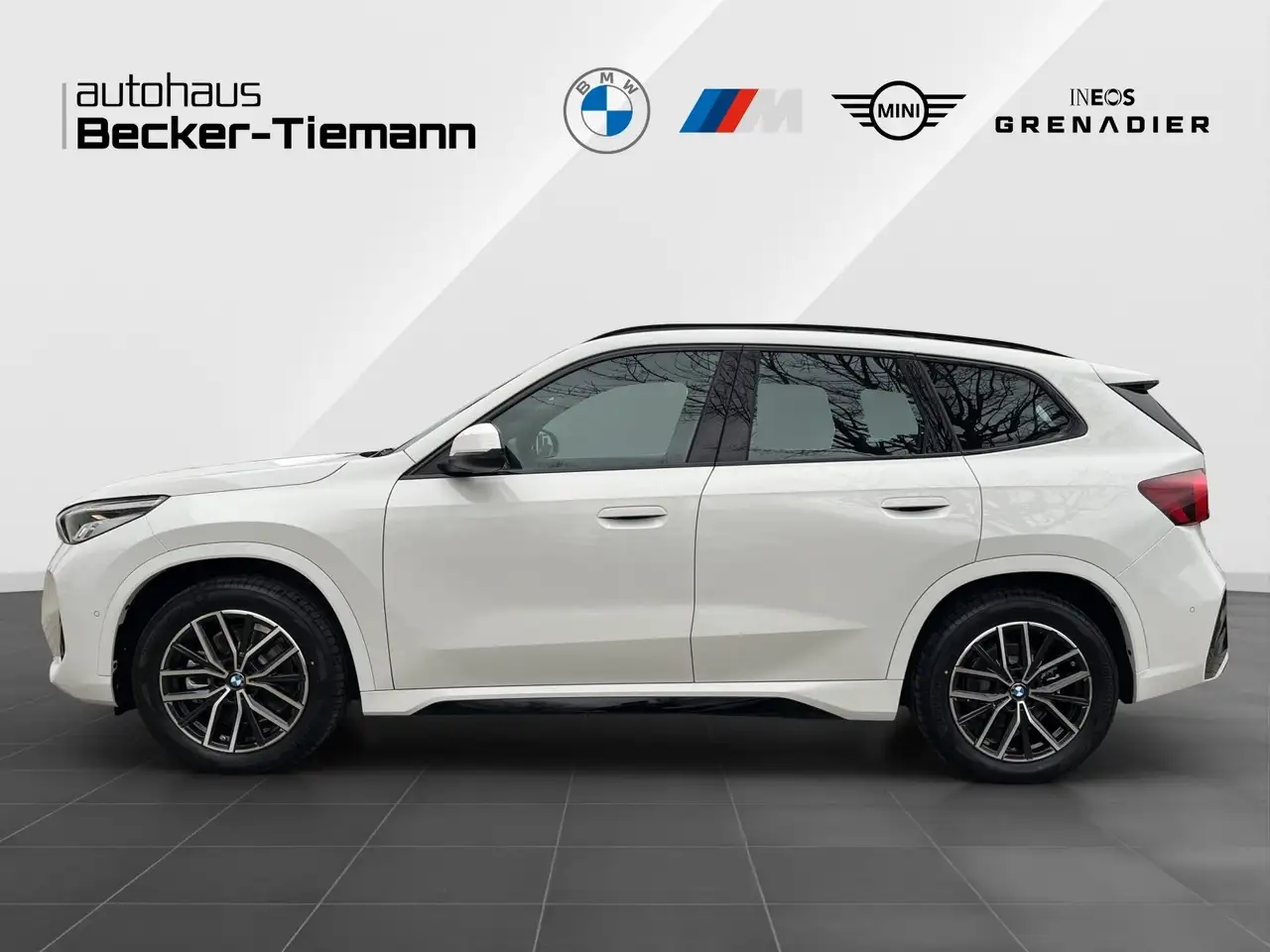 BMW iX 1 3