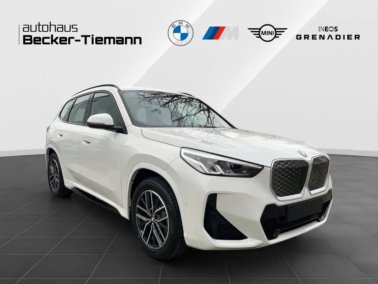 BMW iX 1 7