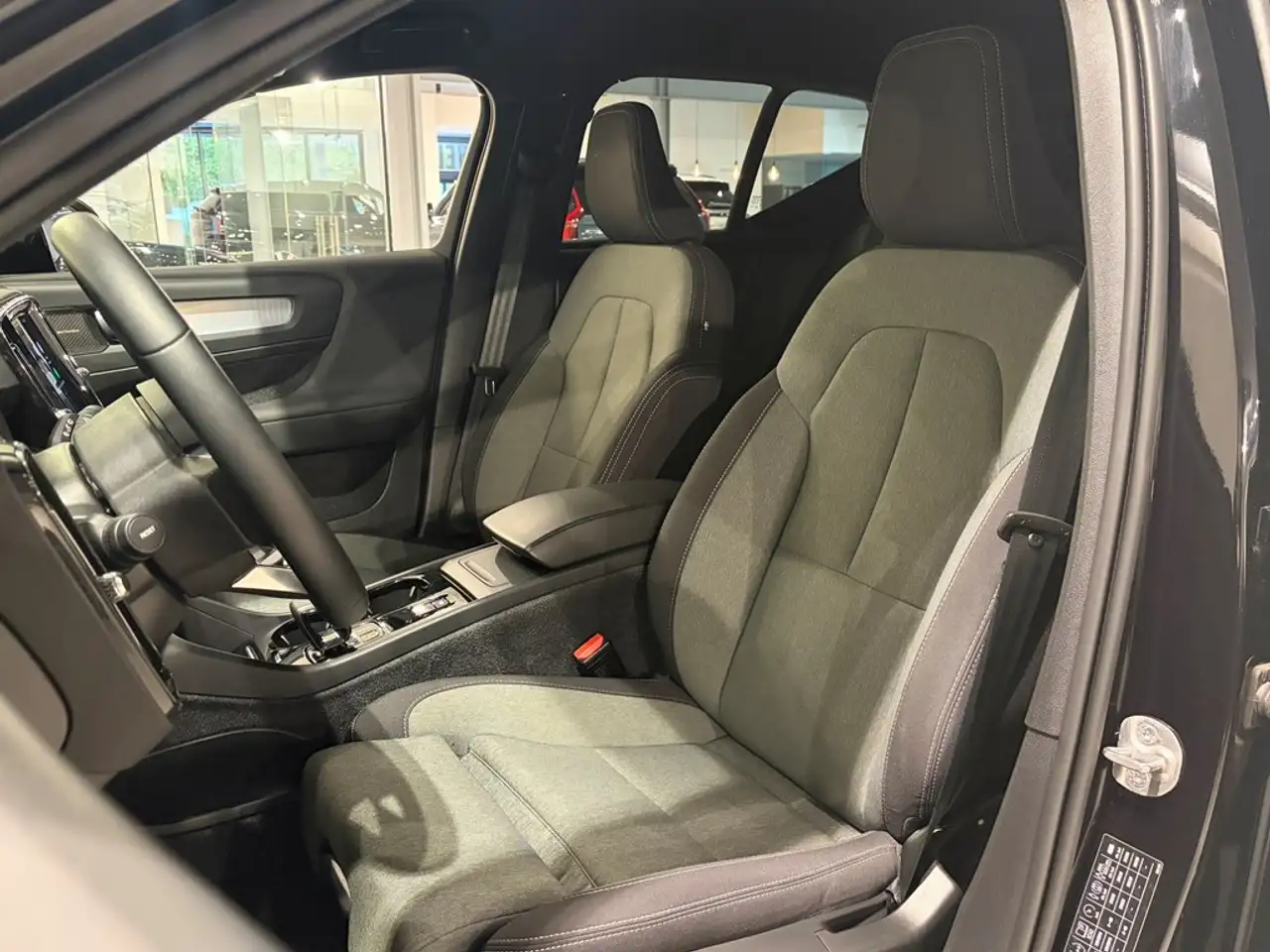 Volvo XC40 5