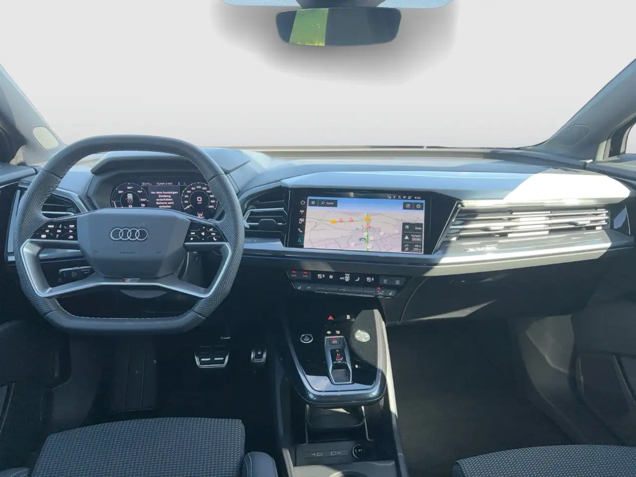 Audi Q4 11