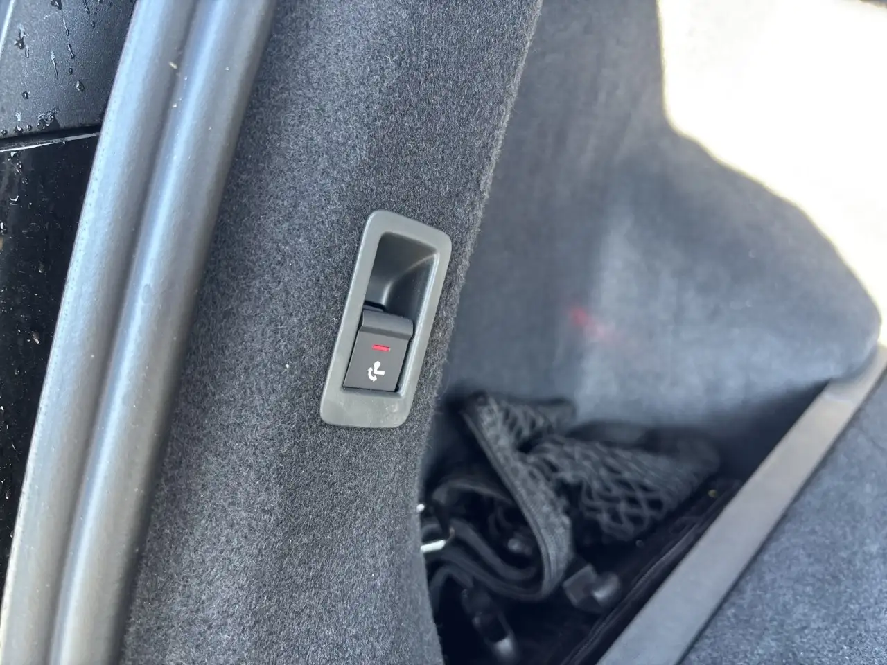 Audi Q4 15