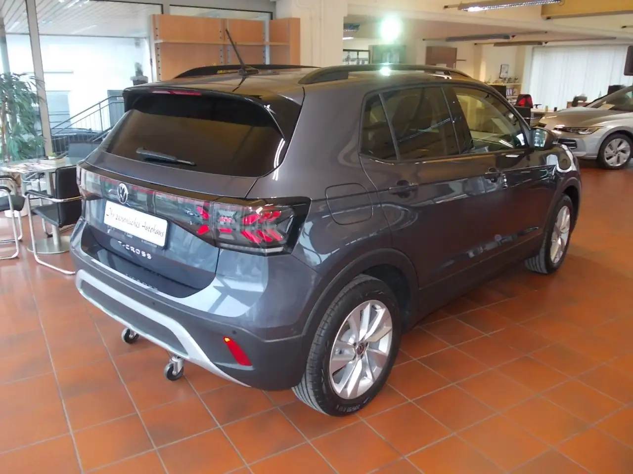 Volkswagen T-Cross 4