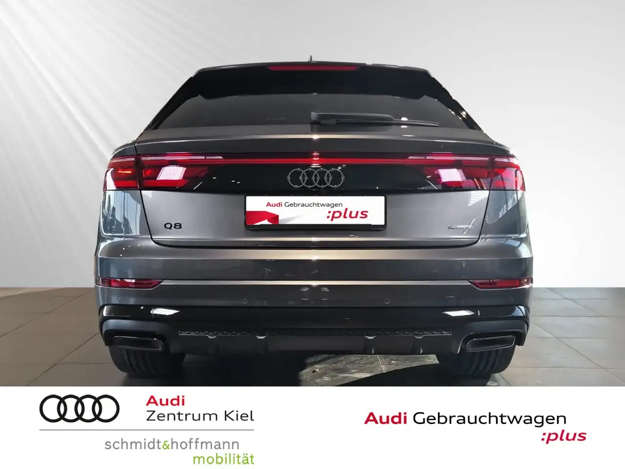 Audi Q8 5