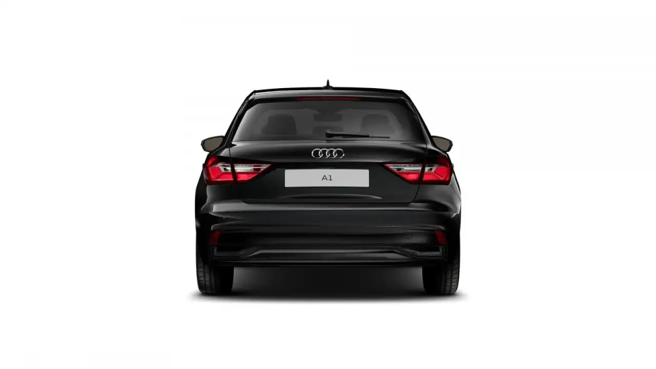 Audi A1 4
