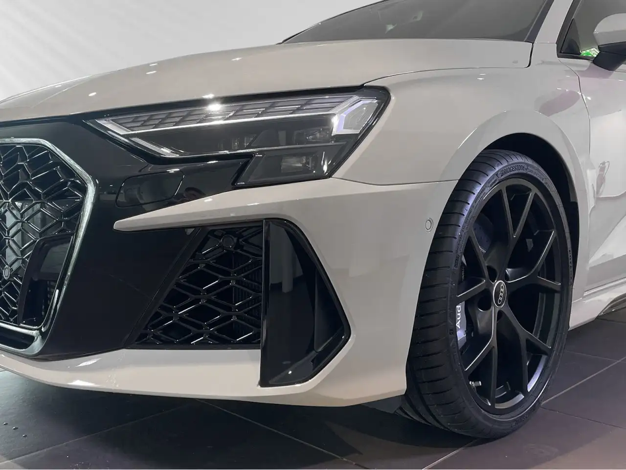Audi RS3 6