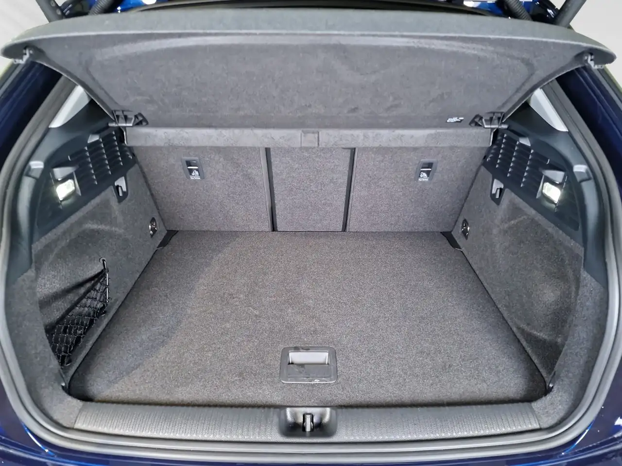 Audi Q2 35 10