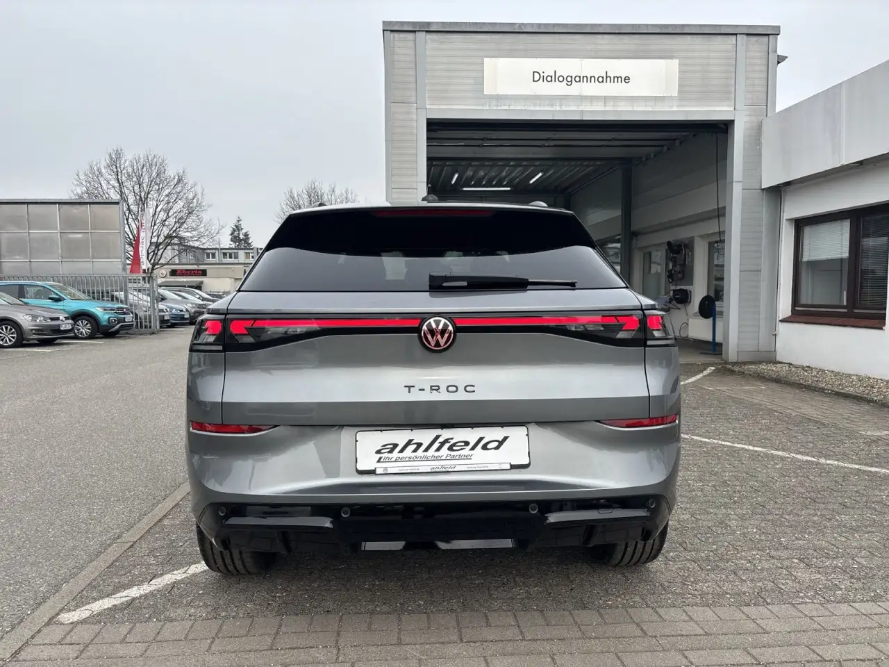 Volkswagen T-Roc 3