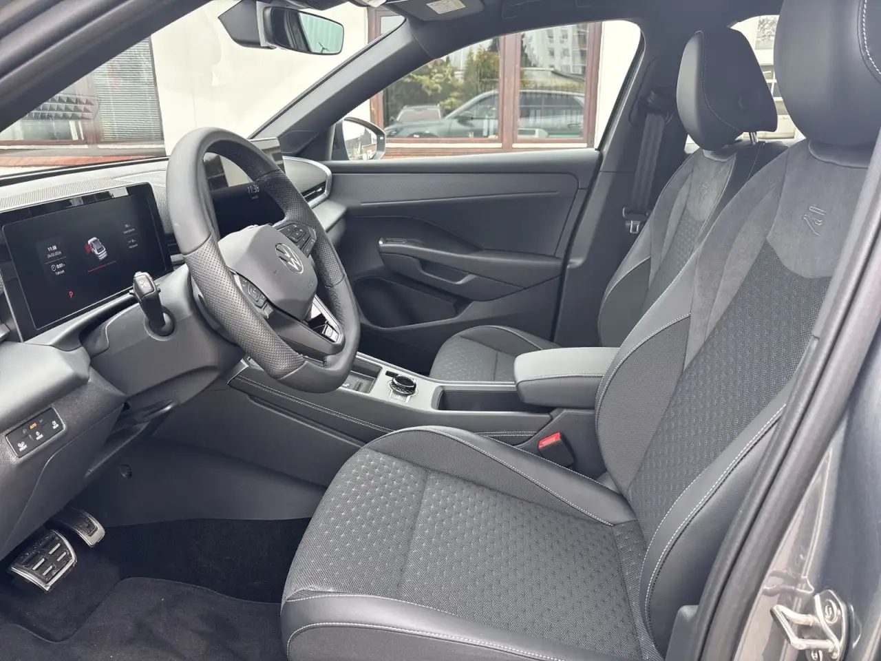 Volkswagen T-Roc 5