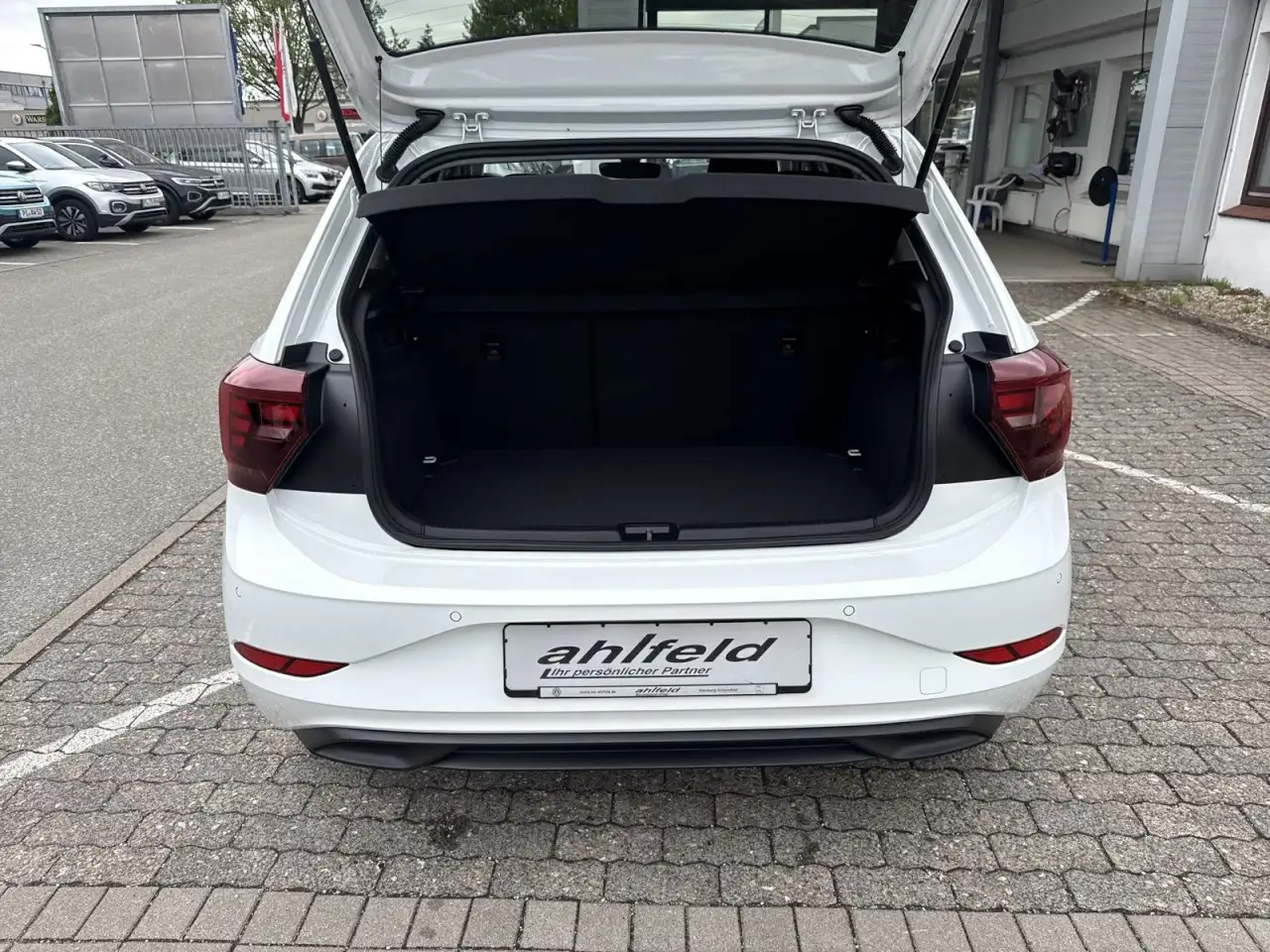 Volkswagen Polo 14