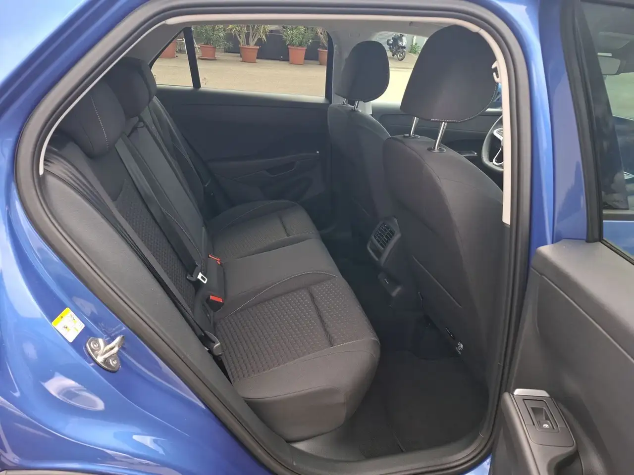 Volkswagen T-Roc 15