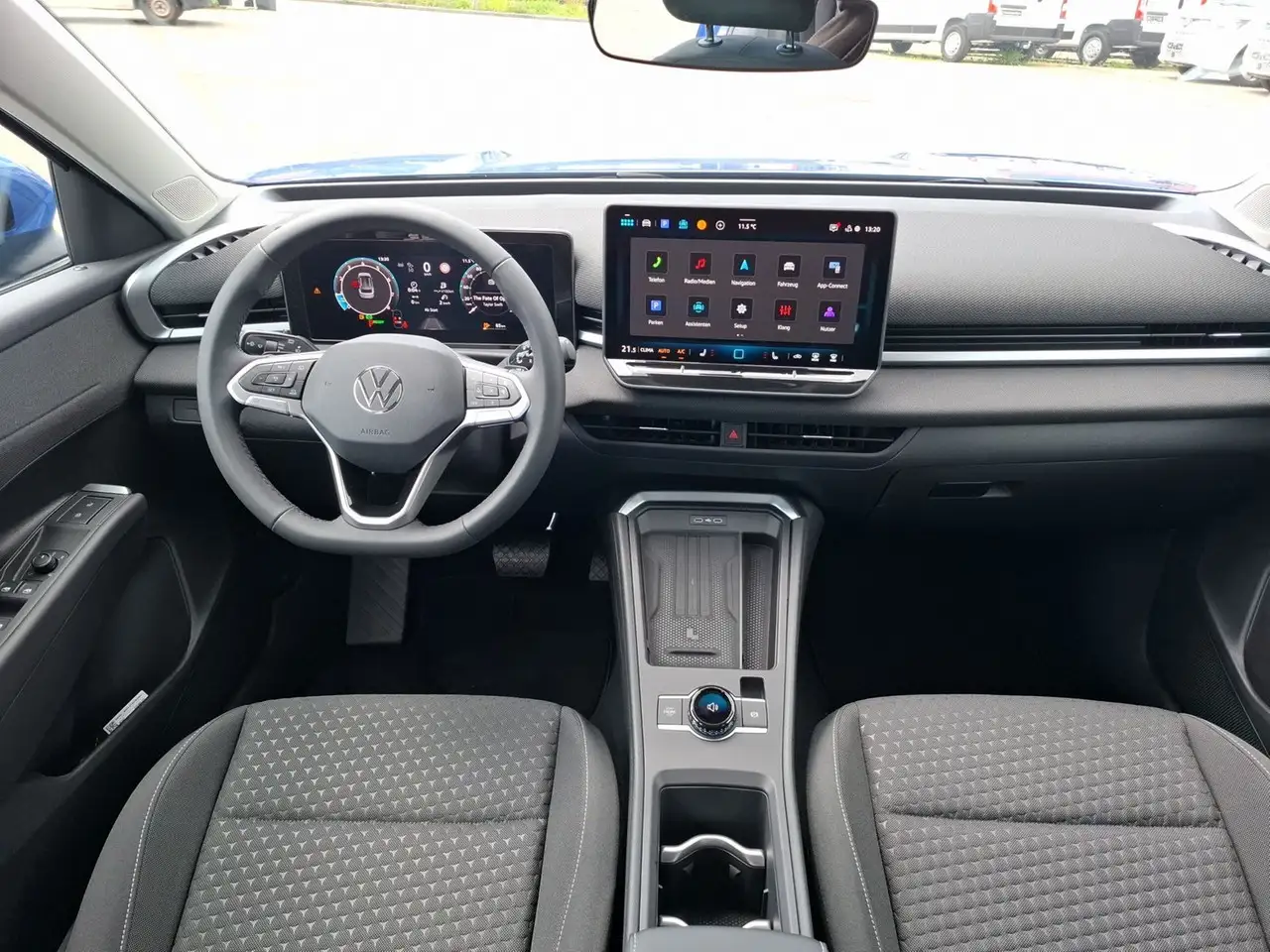 Volkswagen T-Roc 16
