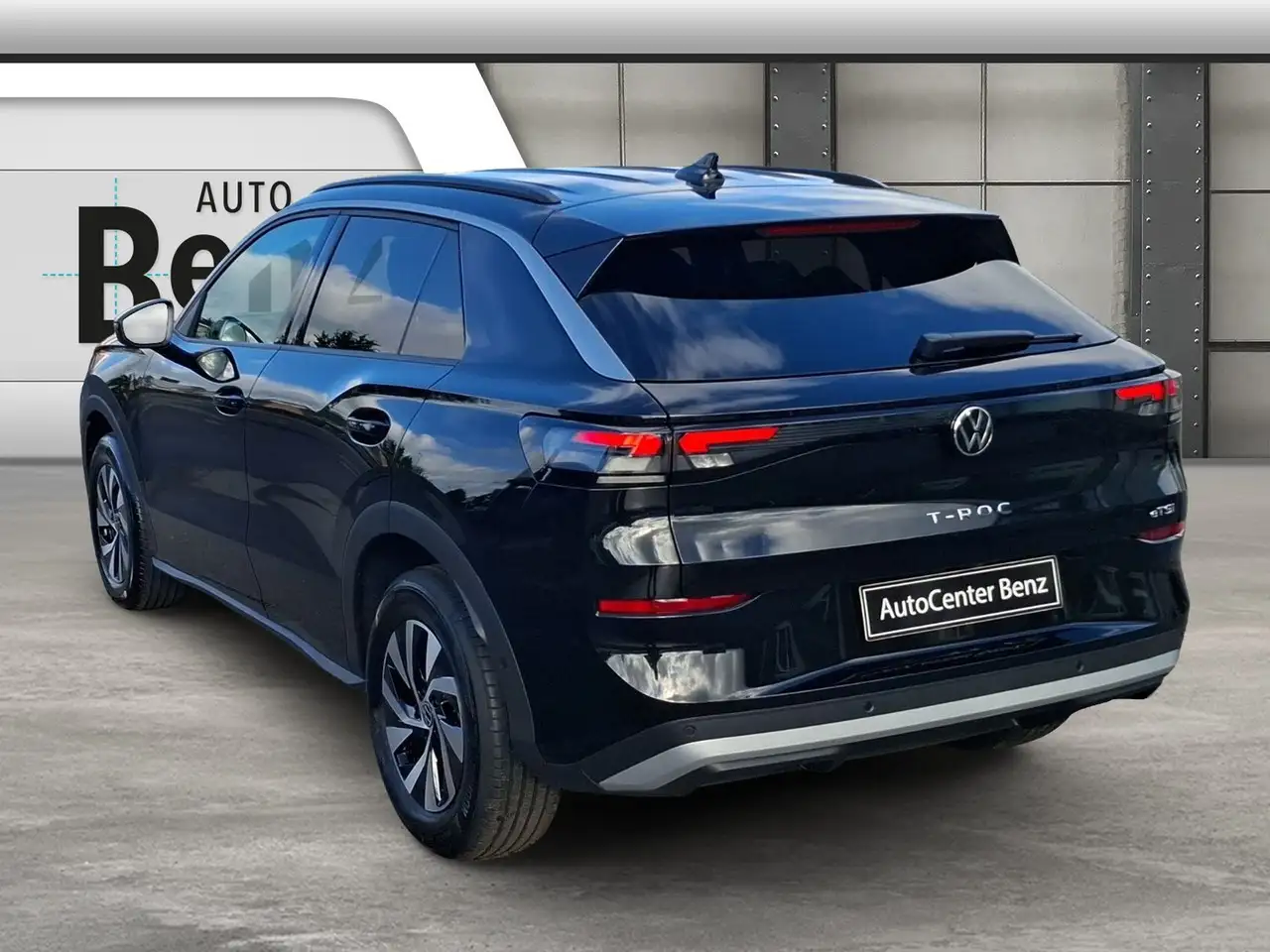 Volkswagen T-Roc 3