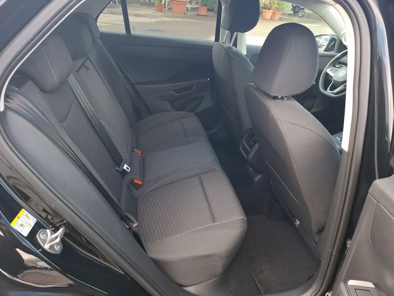 Volkswagen T-Roc 15