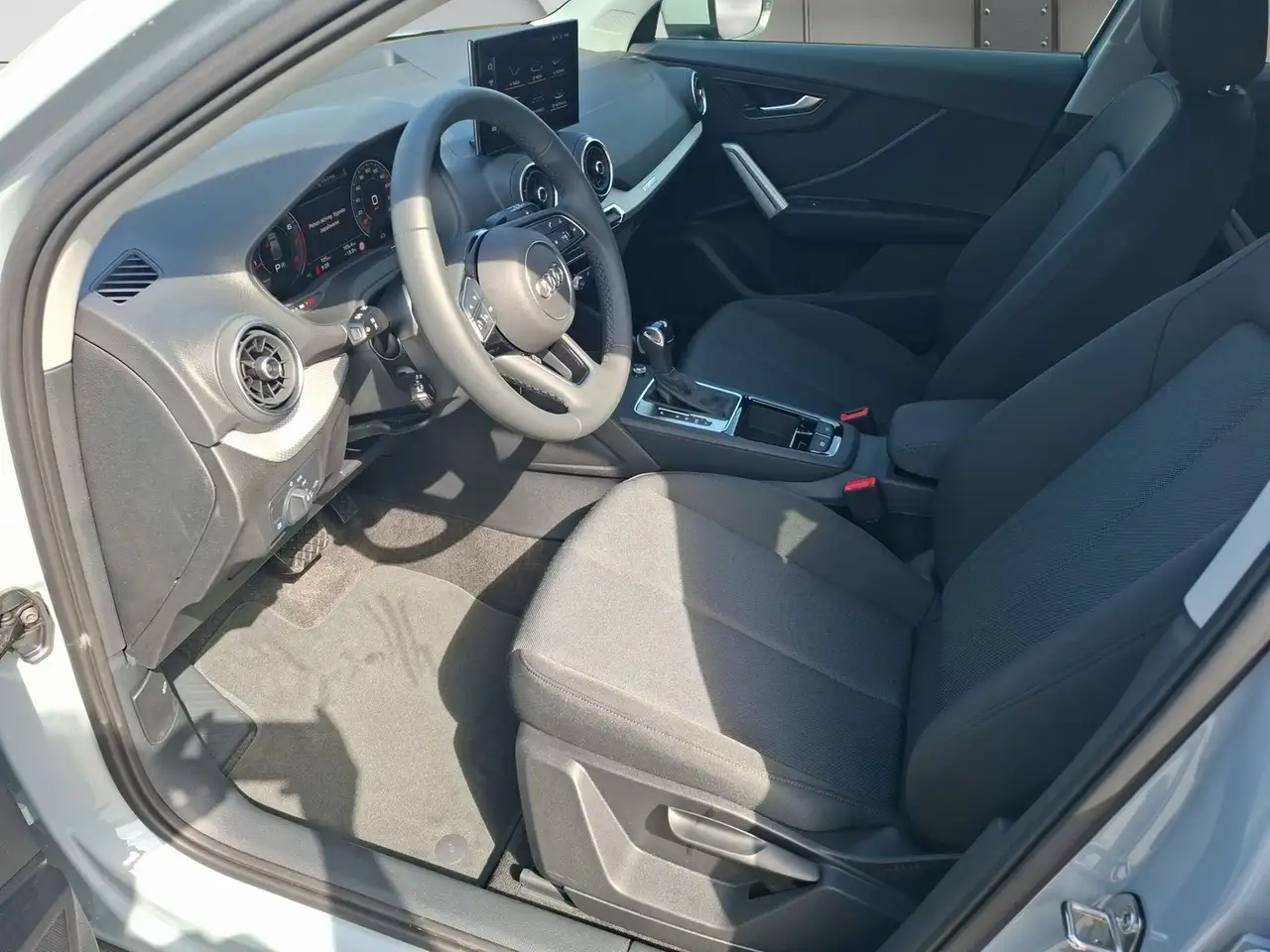 Audi Q2 35 10