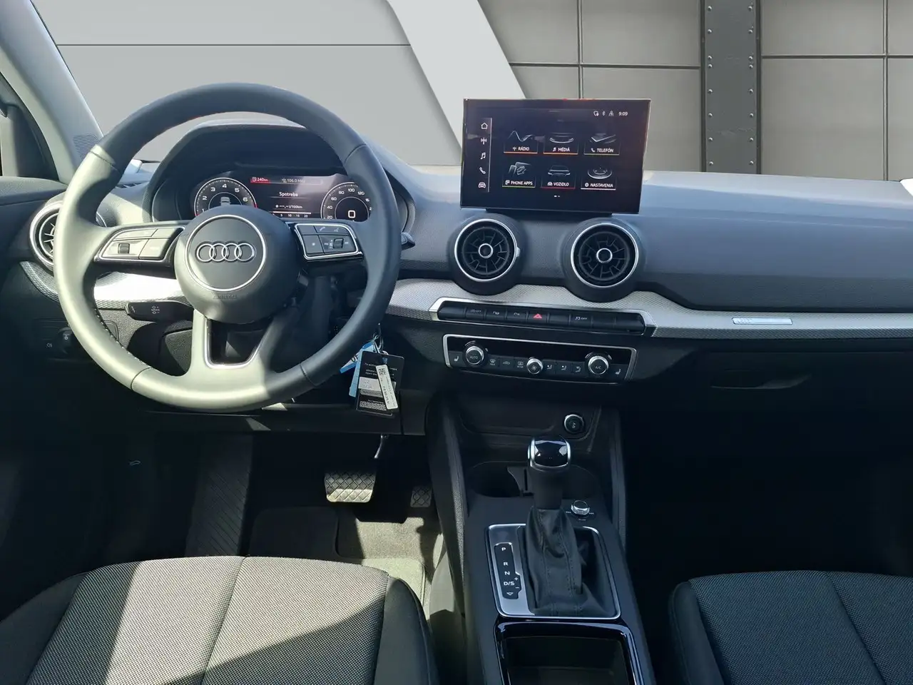 Audi Q2 35 12