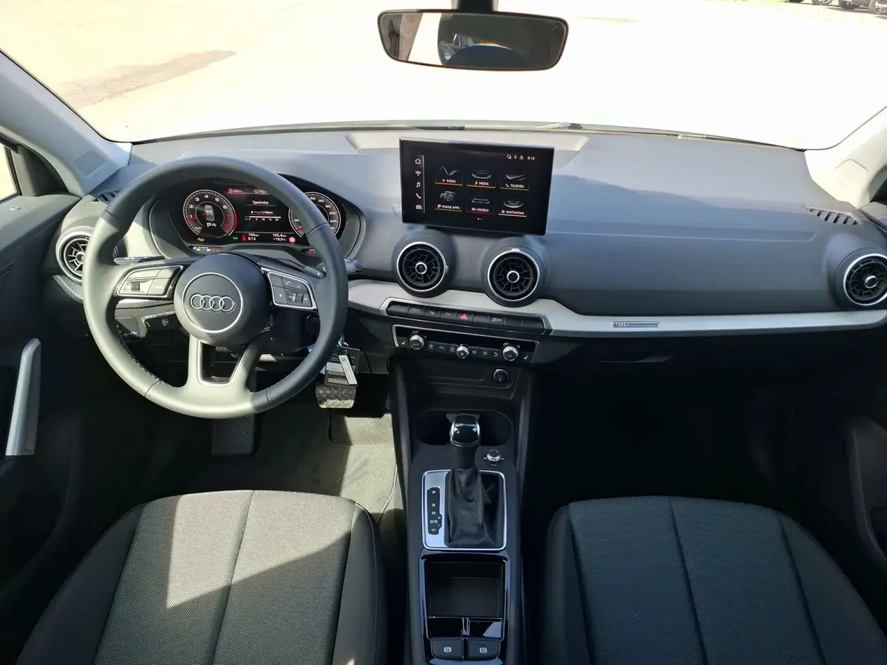Audi Q2 35 16